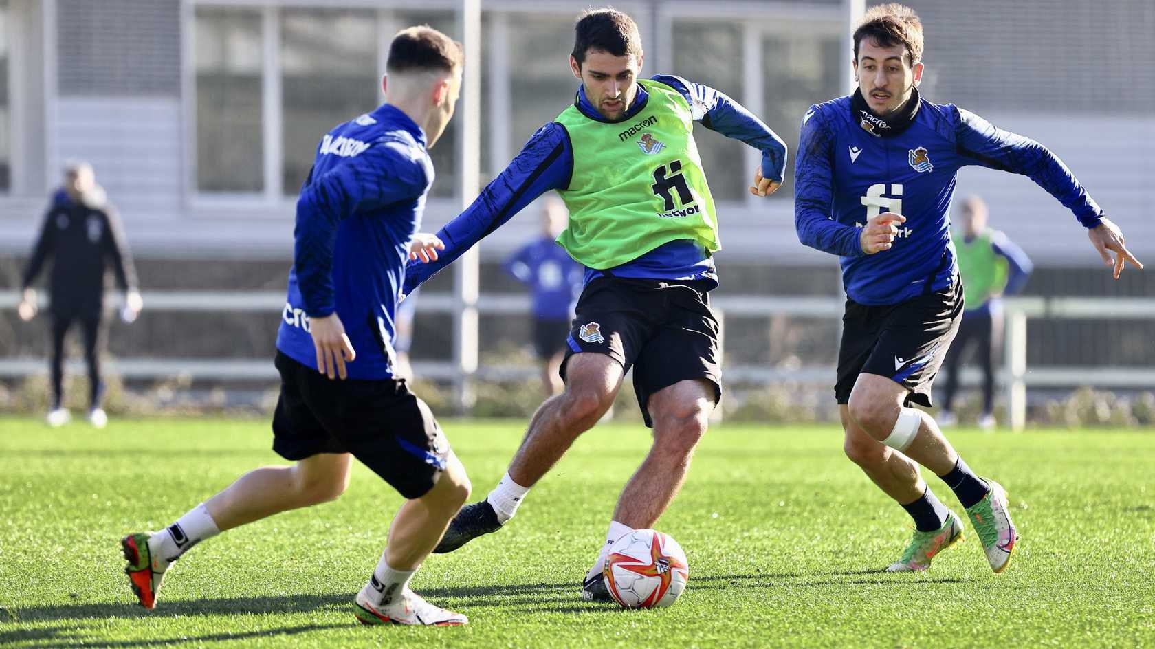 包含莱比锡发布备战花絮，加时末段刷新队史纪录，中超任务艰巨，资深球员宣示担当的词条